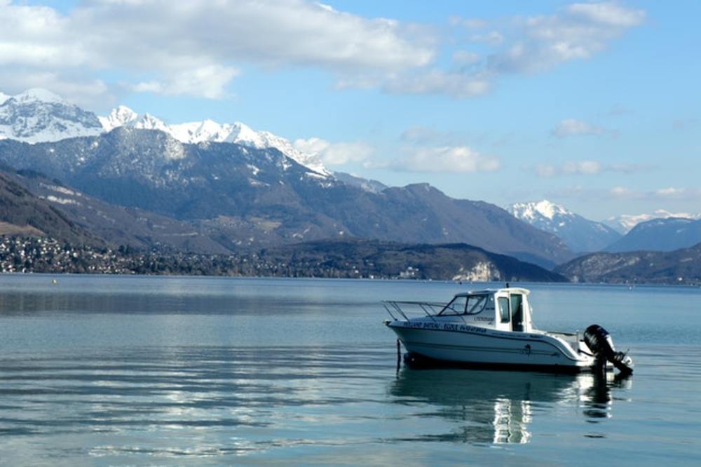 Déménagement Faverges : et si vous viviez au bout du lac ? 